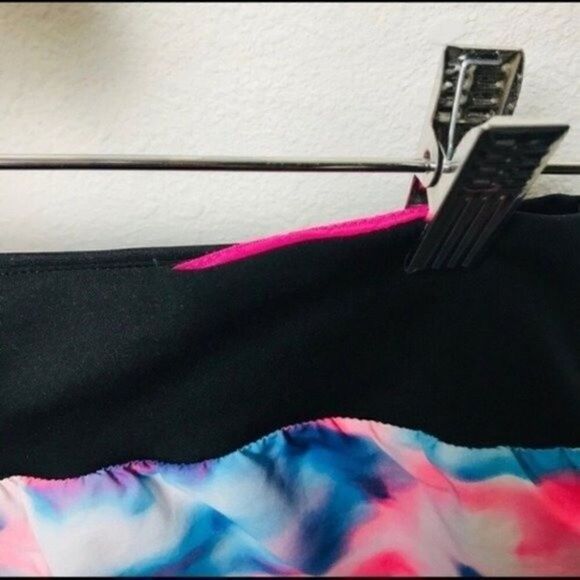 Adidas womans running shorts size Small BoxA multicolor Pink and blue - Picture 3 of 6